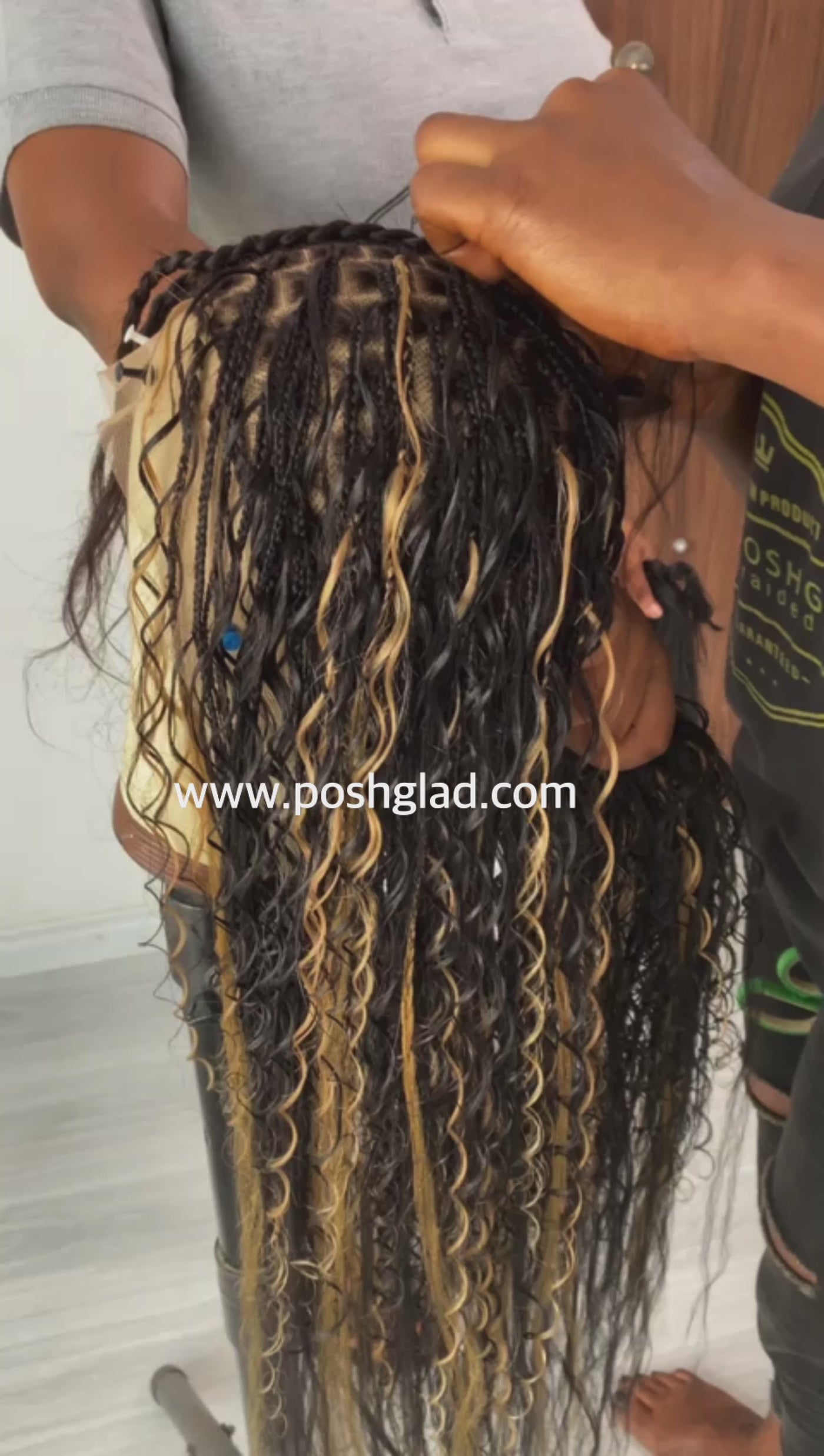 Bohemian Knotless Wig "HD Full Lace" (100% Human Hair) Color 1B/27 - TARA