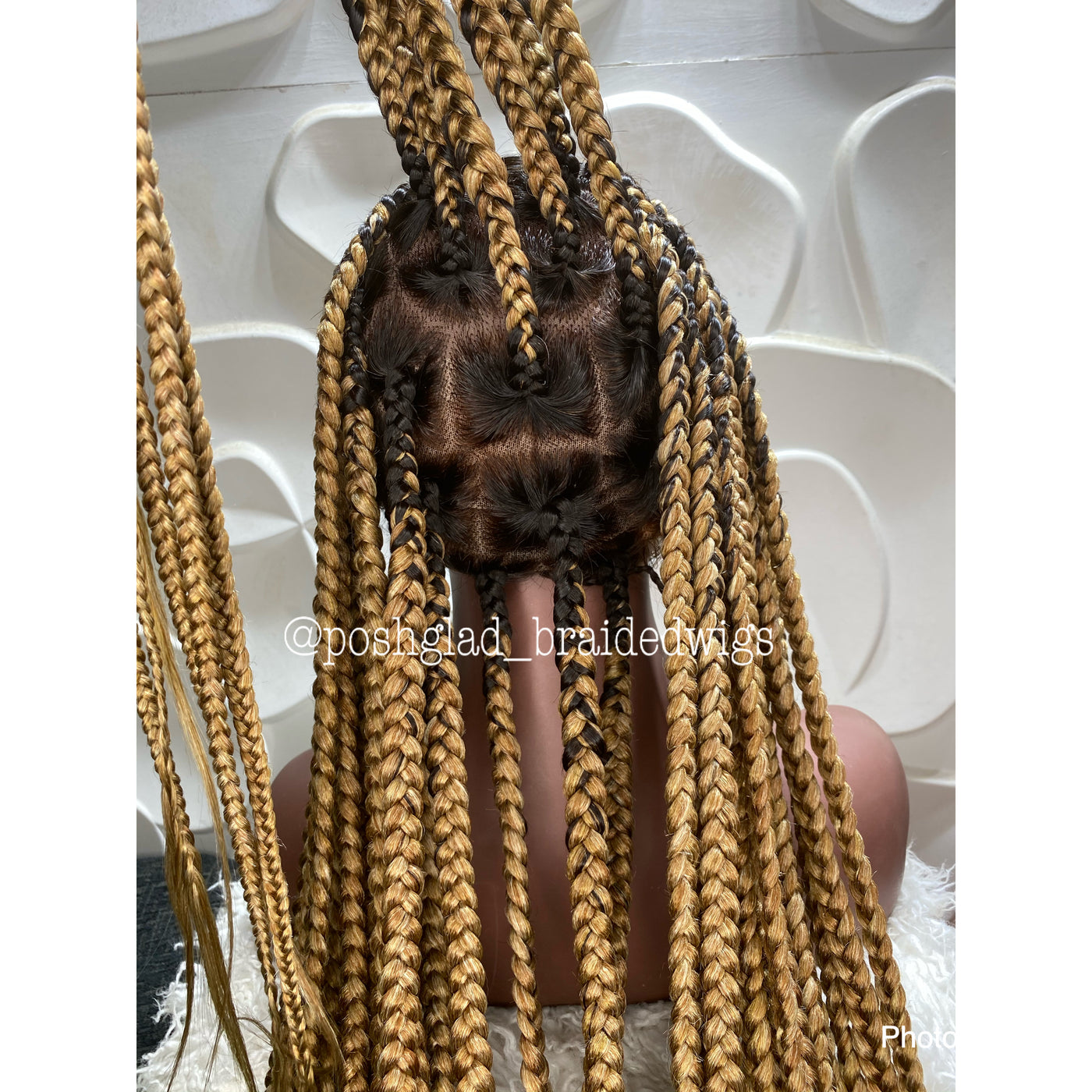 JUMBO KNOTLESS (FULL LACE) Poshglad Braided Wigs